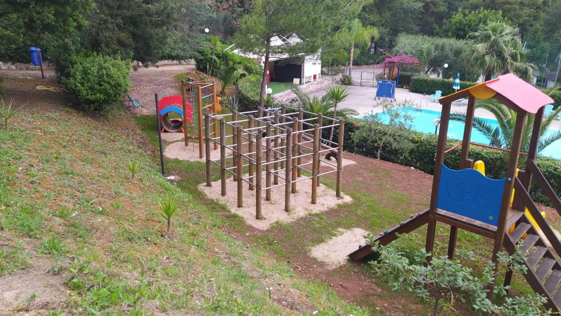 Camping Villaggio Internazionale San Menaio Buitenkant foto