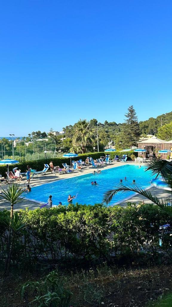 Camping Villaggio Internazionale San Menaio Buitenkant foto